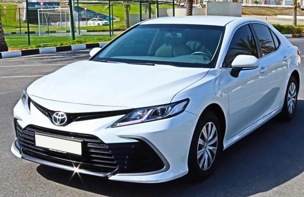 Picture Toyota Camry 2023-2024 